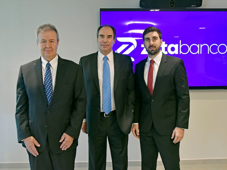 Pablo Bedoya, Patricio Garrett y Gonzalo Doria.