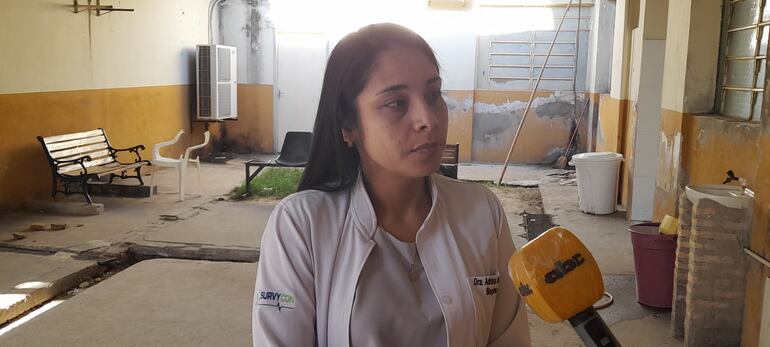 Adriana Machado, jefa de laboratorio del Hospital Regional de Pilar.