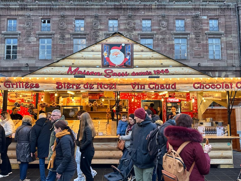 Temporada navideña en Estrasburgo, Francia.
