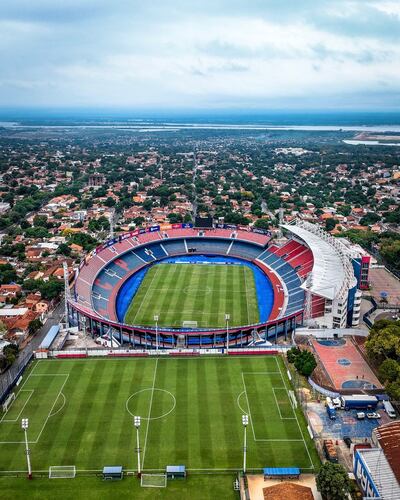 El estadio La Nueva Olla albergará el partido dominical de primer turno entre Cerro Porteño y Sportivo Ameliano, correspondiente a la novena ronda del Apertura 2025.