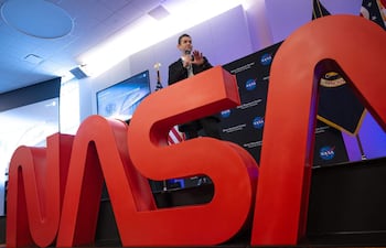 La agencia espacial estadounidense NASA anunció este martes un ambicioso plan de 20.000 millones de dólares para acelerar el regreso a la Luna en 2028, realizar alunizajes tripulados cada seis meses y construir un base lunar permanente en los próximos siete años.