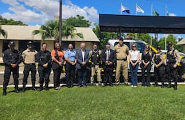 La foto oficial tras la reunión con el jefe de la Policía Militar en Foz de Yguazú.