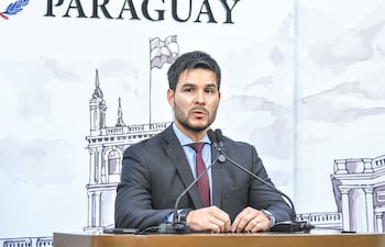 Walter Gutiérrez, ministro de la Niñez