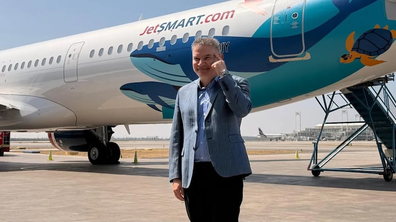 Estuardo Ortiz, CEO y fundador de JetSMART Airlines.