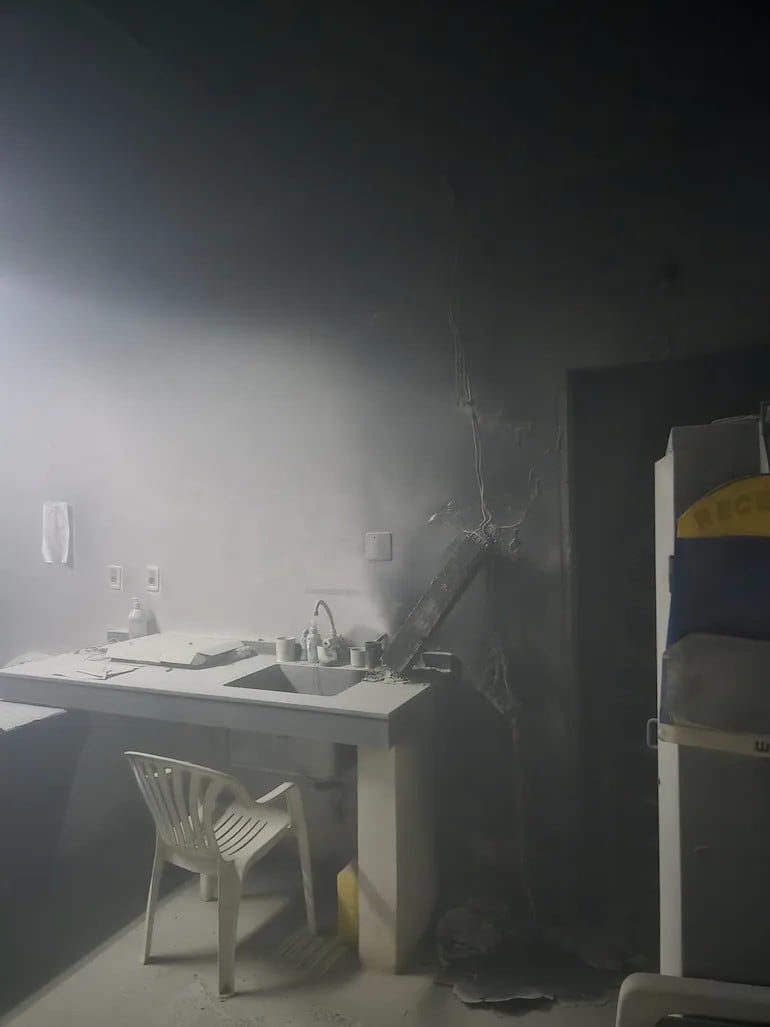 Asi había quedado una de las salas de internación del hospital de Caacupé tras el incendio ocurrido el 18 de enero del 2025.