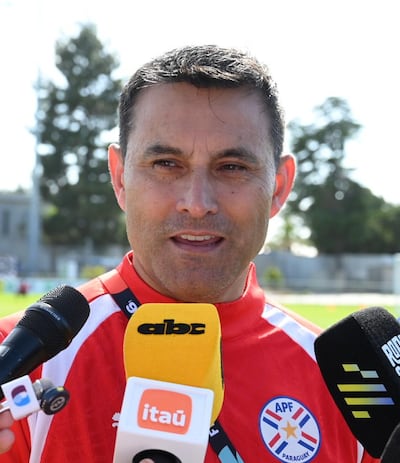 El director deportivo de la Albirroja, Justo Villar, se mostró confiado con la evolución de Julio Enciso,
