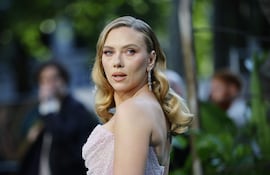 ¡Diosa! Scarlett Johansson en el estreno mundial de 'Jurassic World Rebirth' en el Odeon Luxe, Leicester Square, Londres, Gran Bretaña.