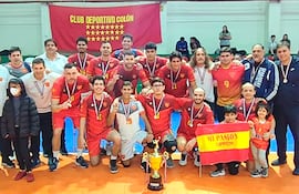 Elenco del Deportivo Colón que se consagró campeón del torneo Apertura A1 al derrotar a Sportivo Luqueño 2-1 en la serie final.