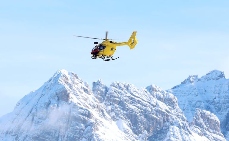 La competencia fue detenida por varios minutos mientras atendían a Lindsey Vonn.