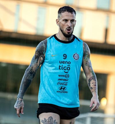 Darío Benedetto (34 años) comandará el ataque de Olimpia.