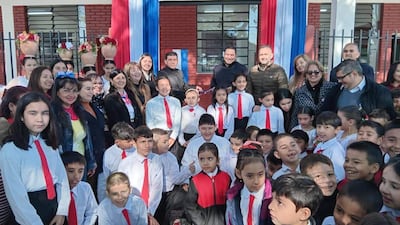 Los alumnos de la Escuela Básica N° 5.642 San Alfonso finalmente regresaron a una moderna infraestructura escolar construida en el barrio San Alfonso de Pilar.