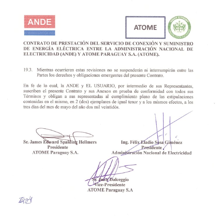 Los firmantes del contrato Atome - ANDE fueron James Spalding y Juan Dalceggio, por la compañía de hidrógeno verde, y Félix Sosa, por la estatal.
