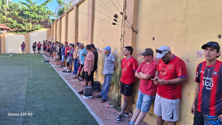 Varios hinchas fueron demorados por dar positivo al alcotest.