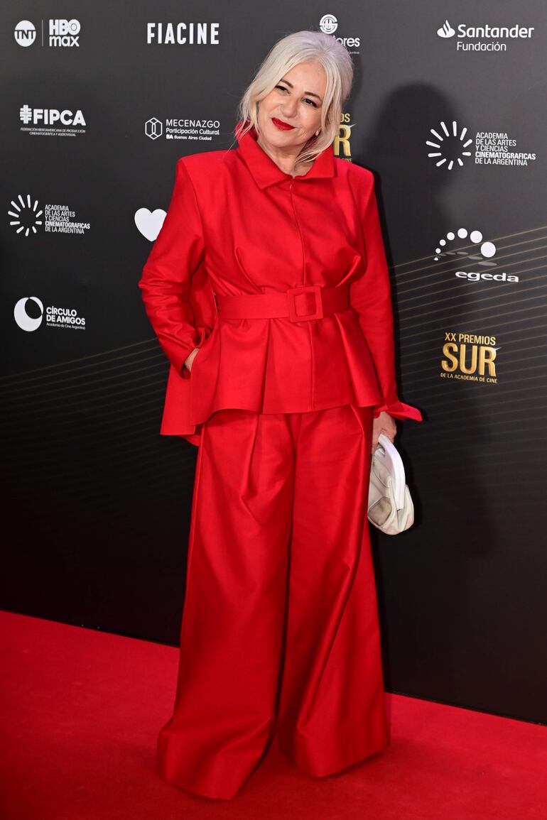 La actriz Mercedes Moran posa en la alfombra roja de los Premios Sur.