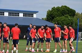 La selección paraguaya tuvo otro día pensando en Australia.