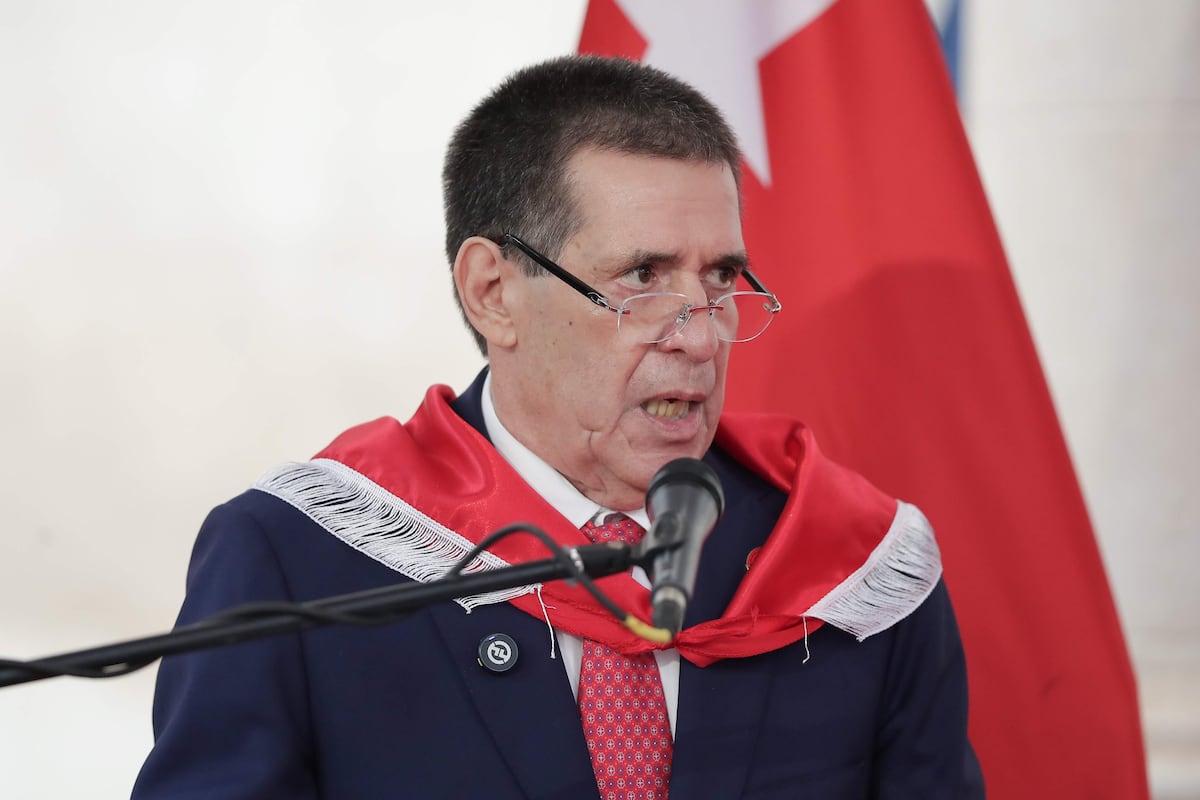 Horacio Cartes anuncia que Honor Colorado no presentará candidato a la ANR en 2027