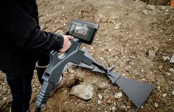 Las características pedidas en el PBC son casi idénticas a las señaladas en promociones del radar alemán OKM Gepard GPR 3D.