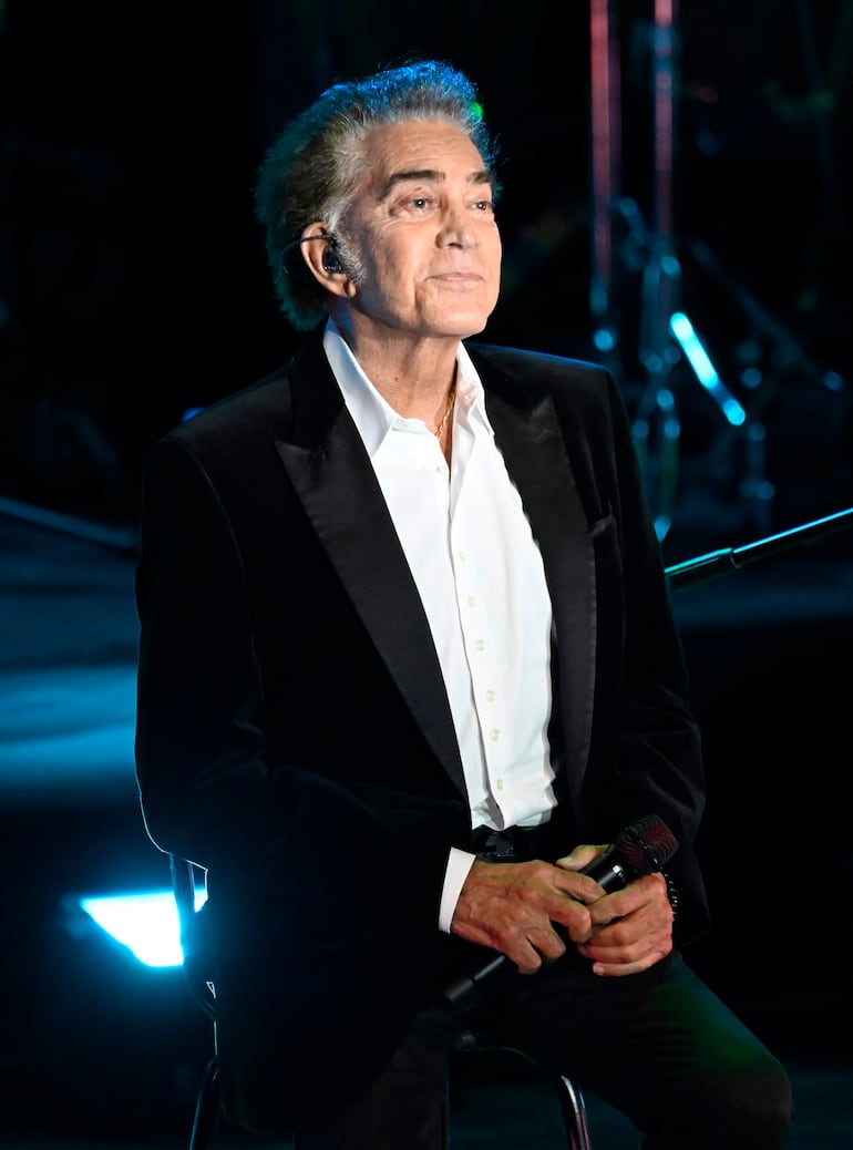 Cantante y actor venezolano conocido como "El Puma" es José Luis Rodríguez González