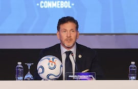 El propio presidente de la Conmebol, Alejandro Domínguez, firmó los cuatro acuerdos en los cuales dice que la entidad ya fue totalmente reparada y resarcida.