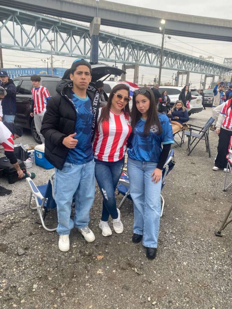 Pasión albirroja: la emoción de los paraguayos antes del partido en EE.UU.