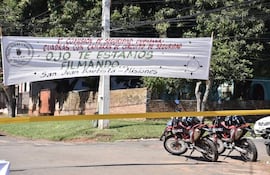 Vecinos del barrio Obrero de San Juan Bautista, presentan primera comisión vecinal de seguridad ciudadana y habilitación de cámaras de circuito cerrado, con el lema "Ojo te estamos viendo".