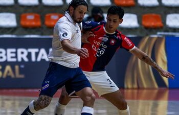 Nacional de Montevideo derrotó este viernes a Cerro Porteño, y los azulgranas solo podrán buscar ubicarse en el séptimo puesto de la Libertadores.