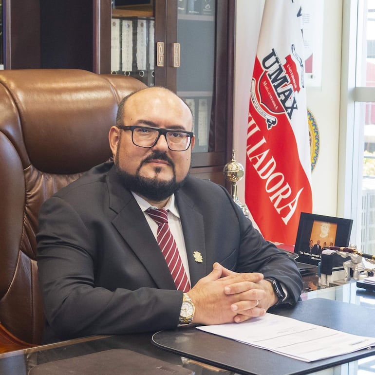 Prof. Dr. Javier Quiñónez Sarabia, rector de la Universidad "María Auxiliadora" (UMAX).