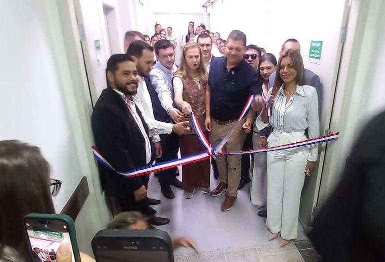 Inauguración de terapia intensiva neonatal en Pedro Juan Caballero.