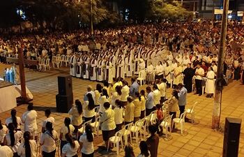 Presencia multitudinaria en el lanzamiento del jubileo de la Diocesis de Coronel Oviedo.