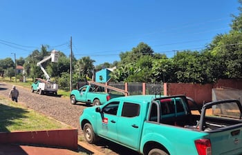 Cuadrillas de la ANDE en Itapúa.