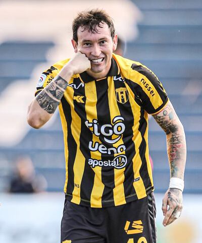 Fernando Fabián Fernández Acosta (33 años), atacante de Guaraní.