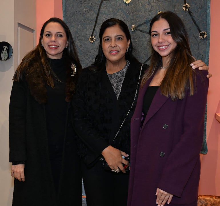 Exposicion Noche de galeria,Shopping Mariscal