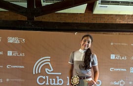 Rihanna Carolina Báez de Ciudad del Este, ganó la 0.80.