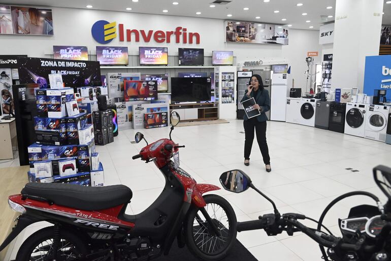 Isabel Díaz, content manager de Inverfin, durante la presentación.