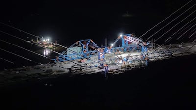 Uniòn de ambos extremos del puente de la bioceànica