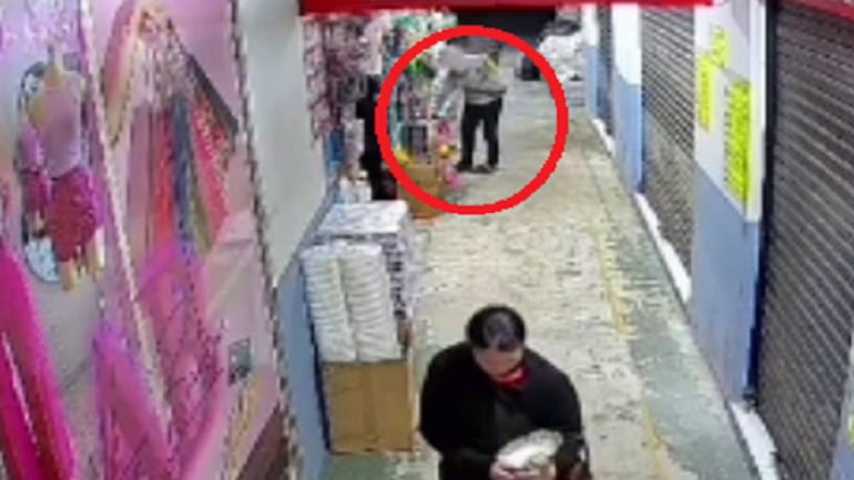 Captura de video del momento del intento de hurto.