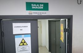 El único tomógrafo del servicio público de Alto Paraná está inoperativo.