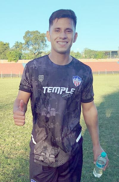 William Casanova, en Encarnación FC.