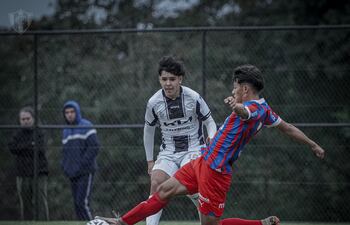 victoria de Cerro Porteño en Parque Azulgrana de Ypané a Tacuary