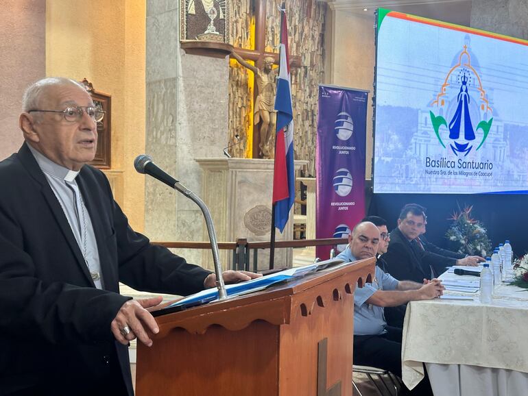 El narcoestado pone en peligro la democracia, dice Mons. Valenzuela