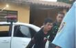Steven Rafael Ruiz Vega, es llevado al calabozo de la comisaría 10° de Mariano Roque Alonso, tras ser detenido en flagrancia.