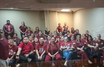 Representantes del sector obstetra siguieron la aprobación de la ley en Diputados.