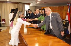 El ministro Luis María Benítez Riera participó ayer del acto de juramento de jueces y camaristas.