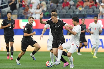 Tras un entretenido partido, Irán y Nueva Zelanda igualaron 2-2 en Los Ángeles. El Grupo G quedó absolutamente parejo con el otro empate entre Bélgica y Egipto (1-1).