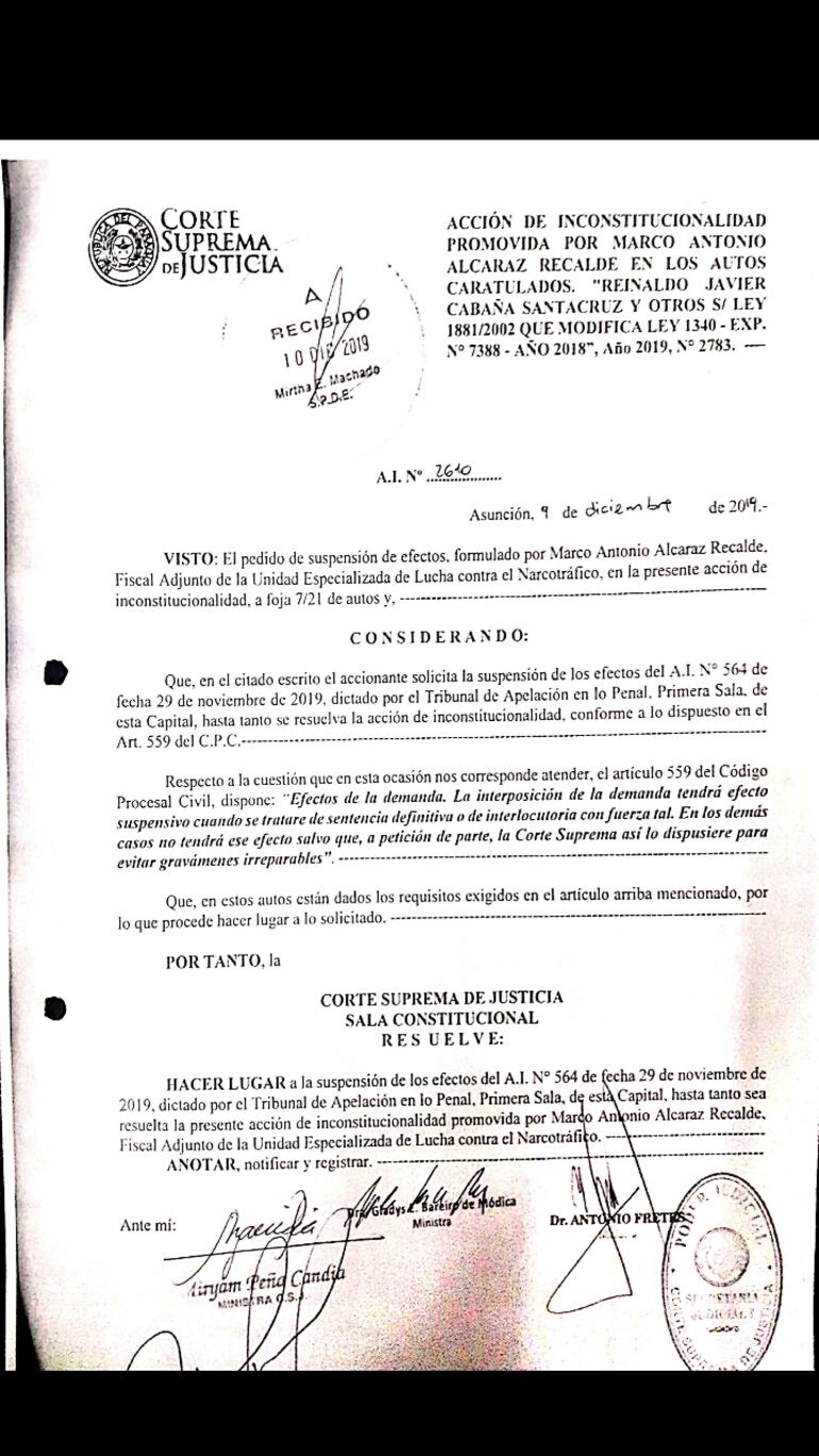 Resolución de la Corte por la cual se suspende el plazo que había dado un Tribunal de Apelaciones para presentar las pruebas del caso Berilo.