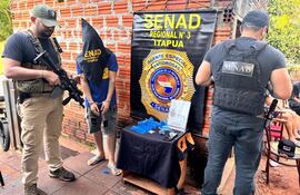 Senad incauta drogas en la misma cuadra donde está la oficina de Antinarcóticos de la Policía en Itapúa