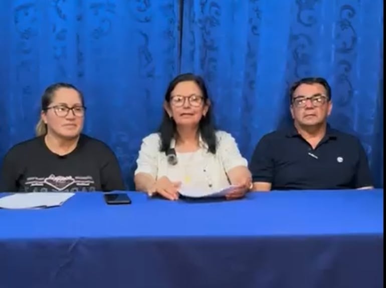 Benita Jara Cañiza y apoderadas del PLRA en Capiatá.