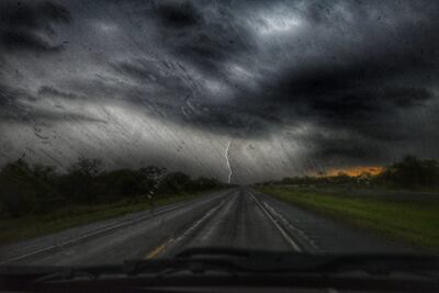 El trayecto a la ciudad de Mariscal Estigarribia, cabecera del Rally del Chaco 2025, última fecha del Campeonato Nacional de Rally.
