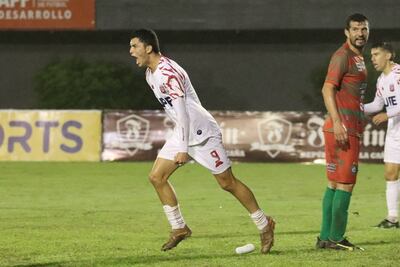 El atacante Richard Vera marcó dos goles en el triunfo de ayer, sobre Universidad Católica de Repatriación. (Foto: APF)