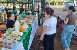 Preparan feria de la agricultura familiar por Semana Santa en la capital de Misiones.